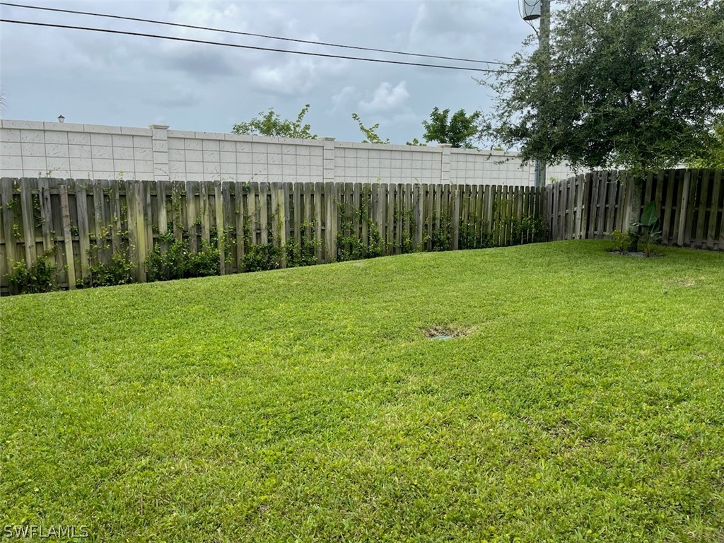 3128 Woodside Avenue Naples FL 34112 226011421 image17