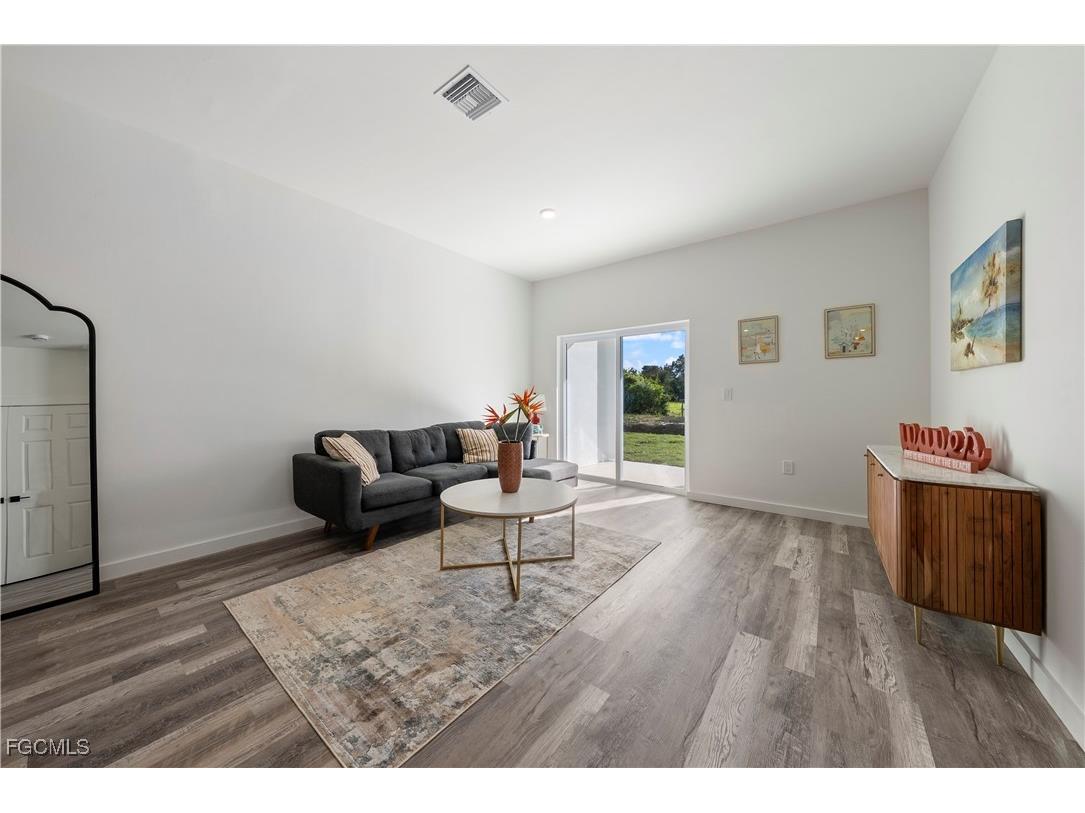 313-315 Ivan Avenue S Lehigh Acres FL 33973 2025023004 image2