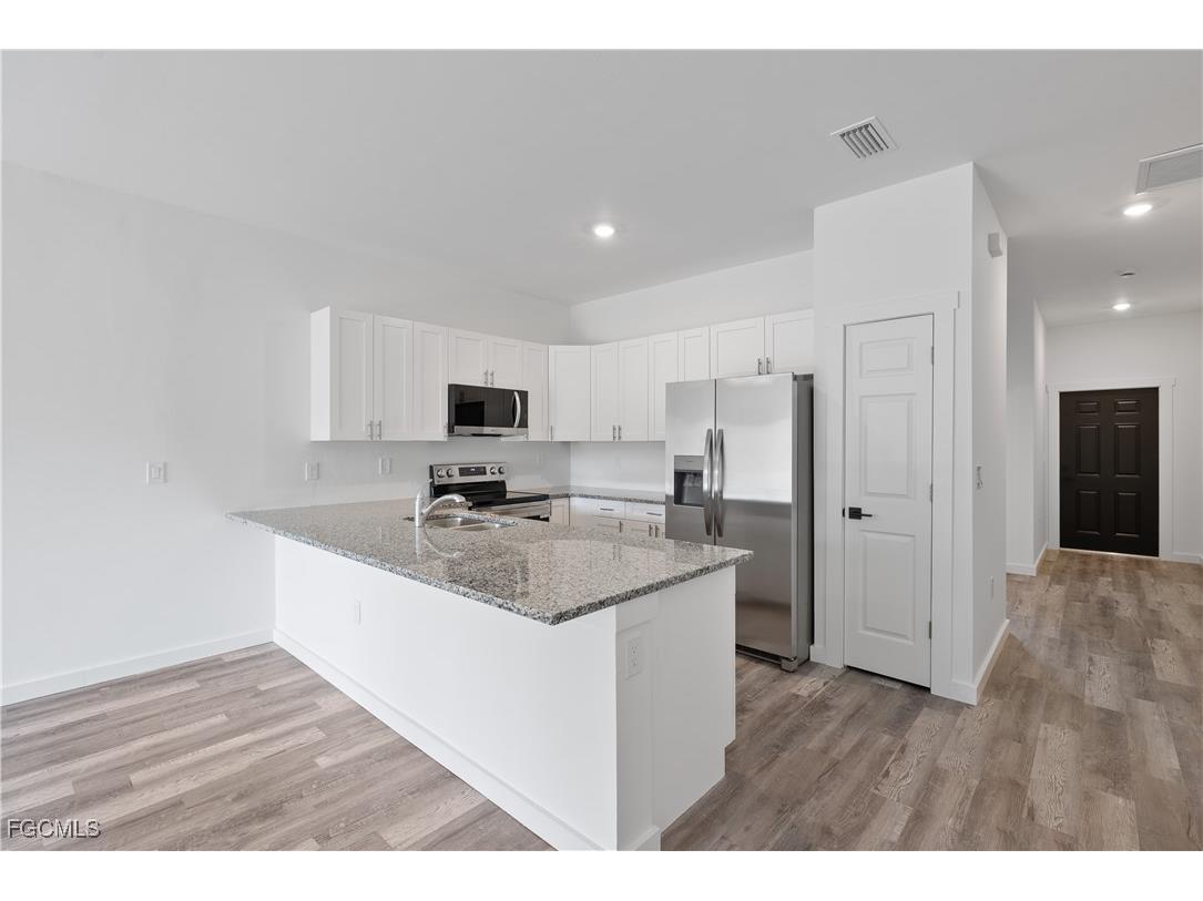 313-315 Ivan Avenue S Lehigh Acres FL 33973 2025023004 image24