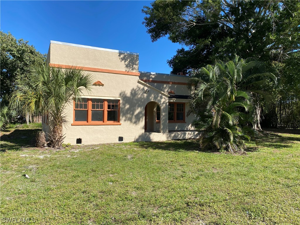 313 Balboa Avenue Fort Myers FL 33905 224018123 image1
