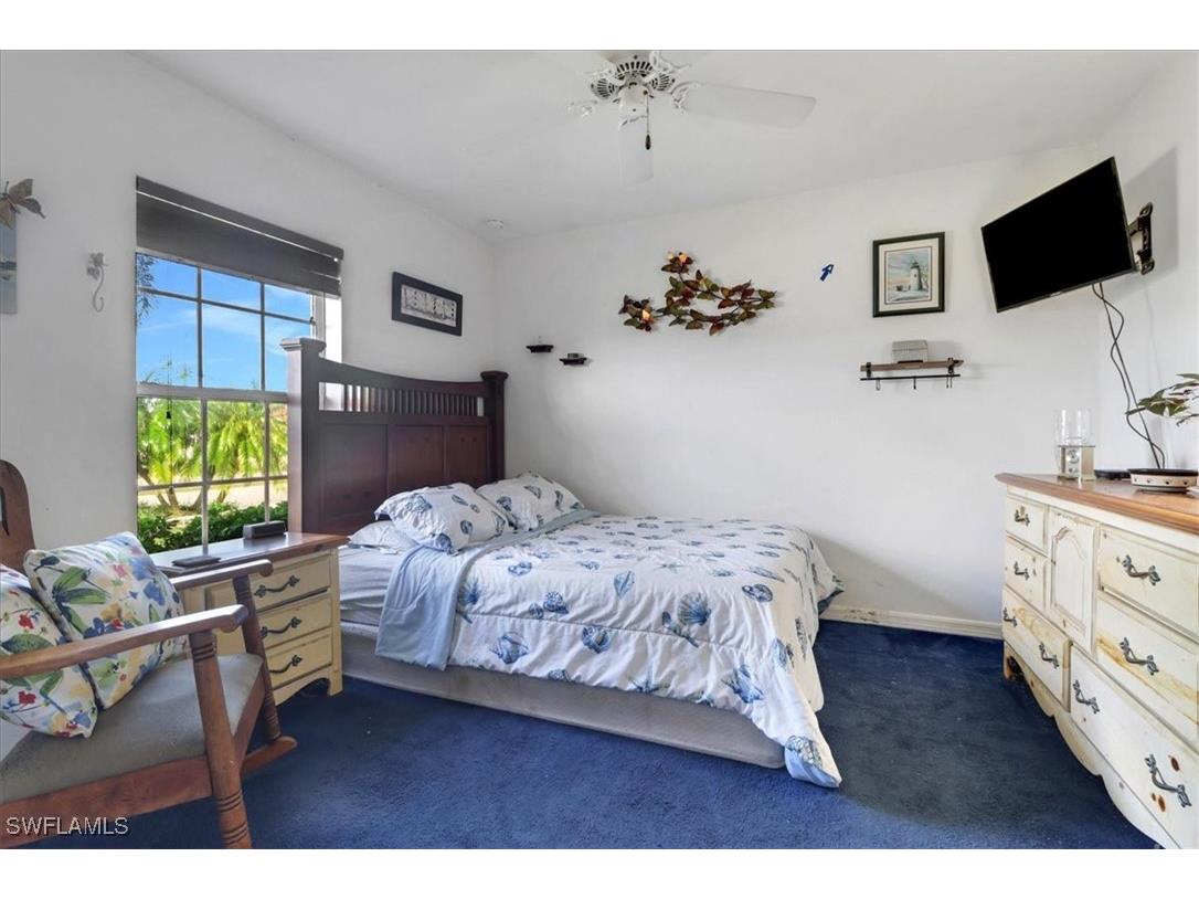 313 El Dorado Boulevard S Cape Coral FL 33991 225001236 image15