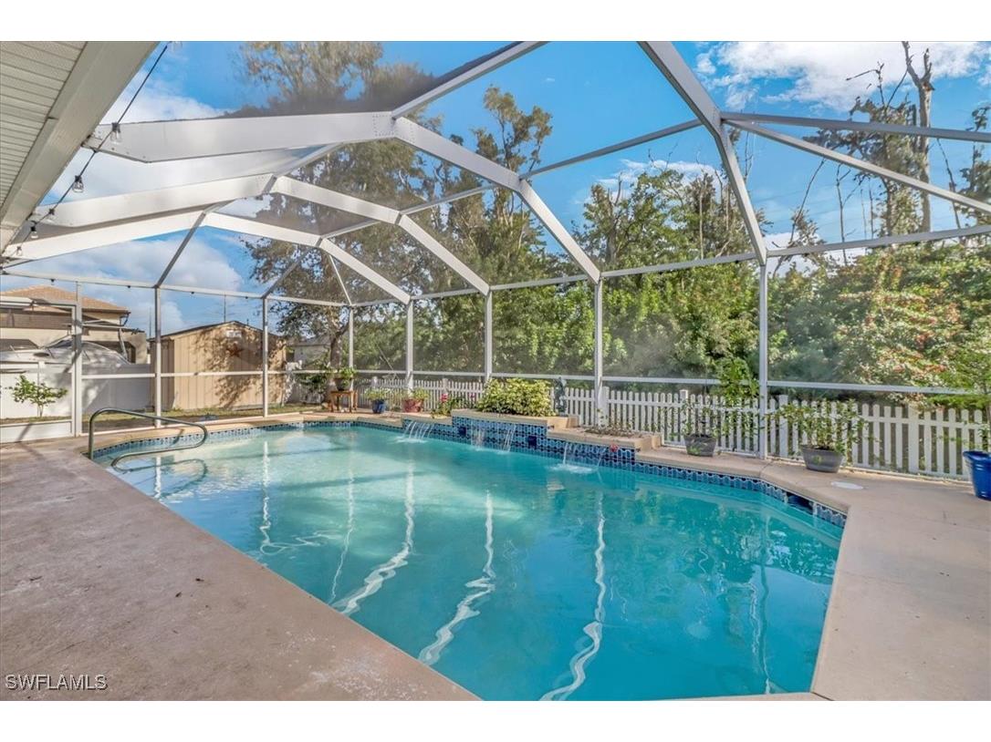 313 El Dorado Boulevard S Cape Coral FL 33991 225001236 image21