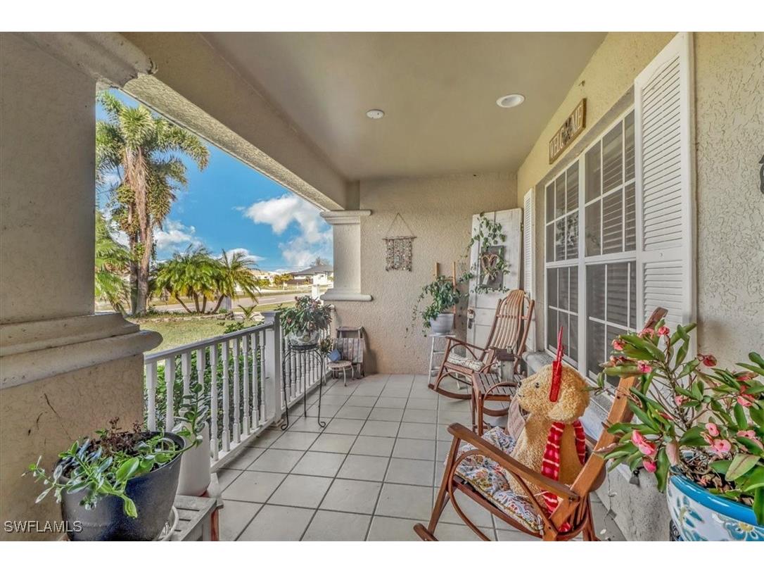 313 El Dorado Boulevard S Cape Coral FL 33991 225001236 image3