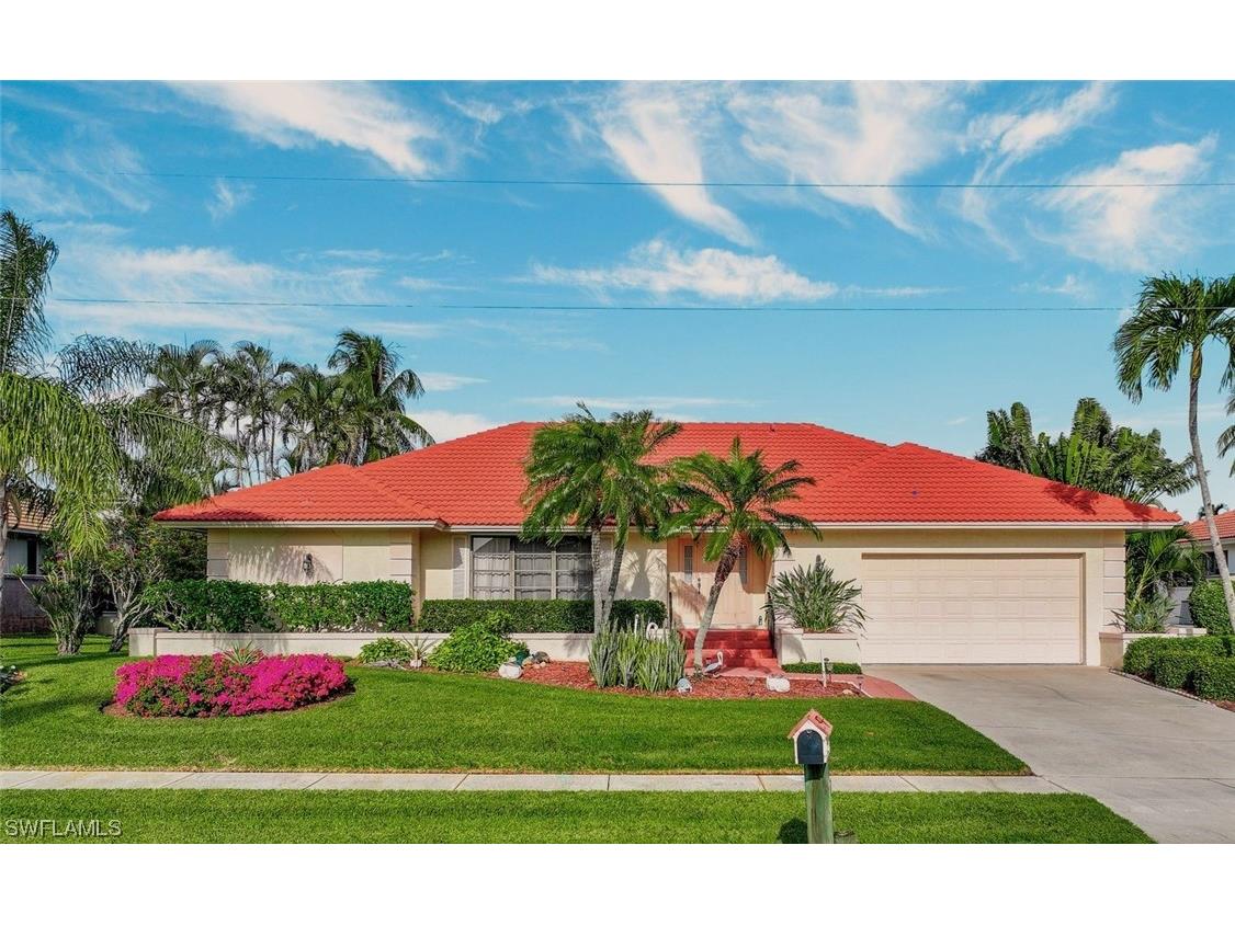 313 Meadowlark Court Marco Island FL 34145 223086380 image1