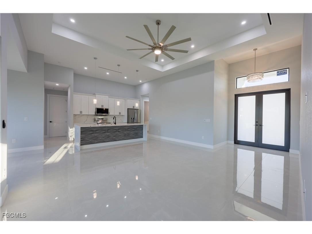 313 NE 5th Terrace Cape Coral FL 33909 2025014959 image14