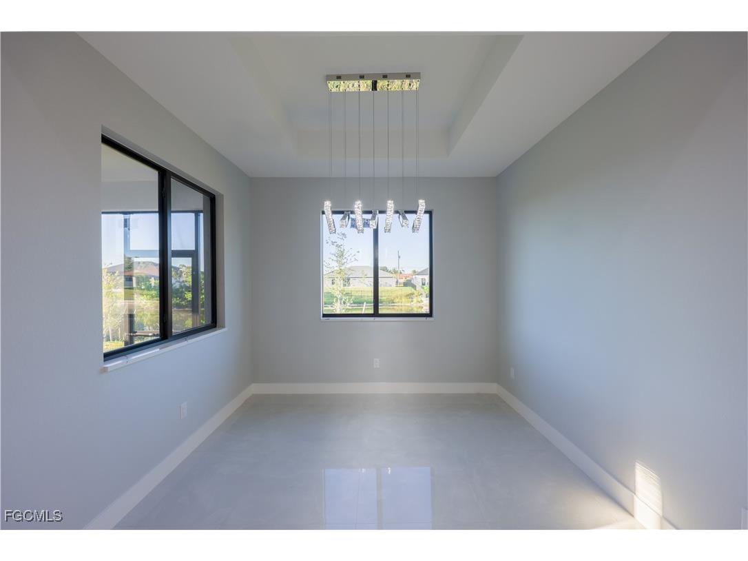 313 NE 5th Terrace Cape Coral FL 33909 2025014959 image20