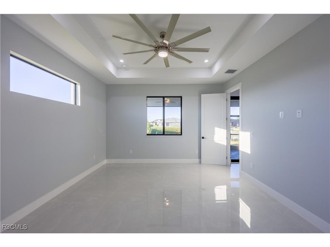 313 NE 5th Terrace Cape Coral FL 33909 2025014959 image22