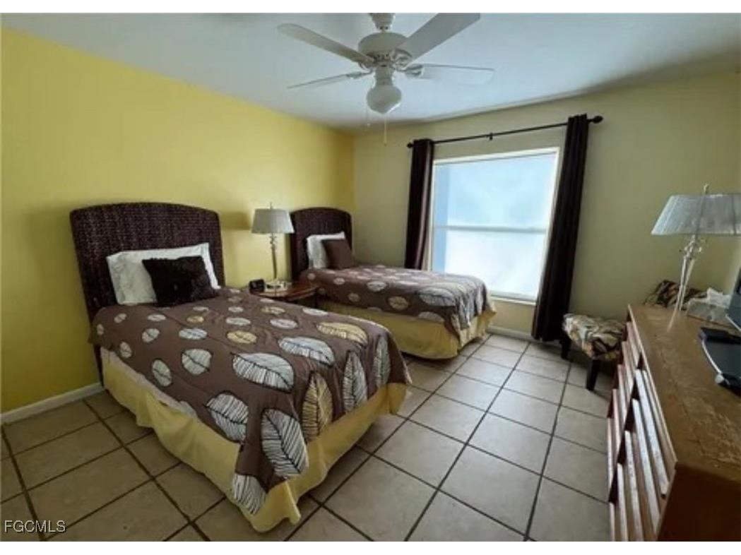 313 SE 16th Place Cape Coral FL 33990 2025011317 image10