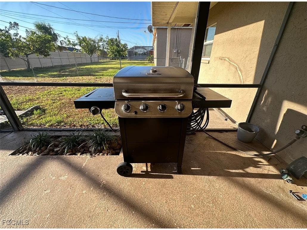 313 SE 16th Place Cape Coral FL 33990 2025011317 image13