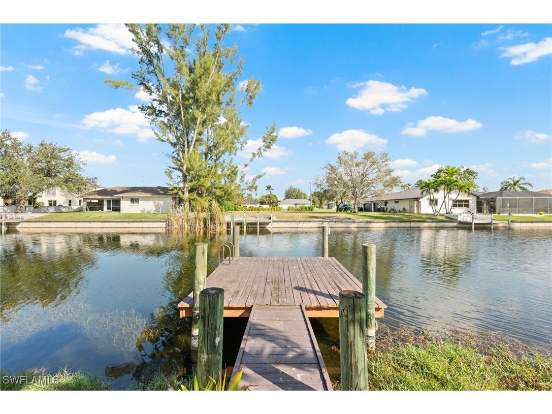 313 SE 21st Lane Cape Coral FL 33990 225019582 image22