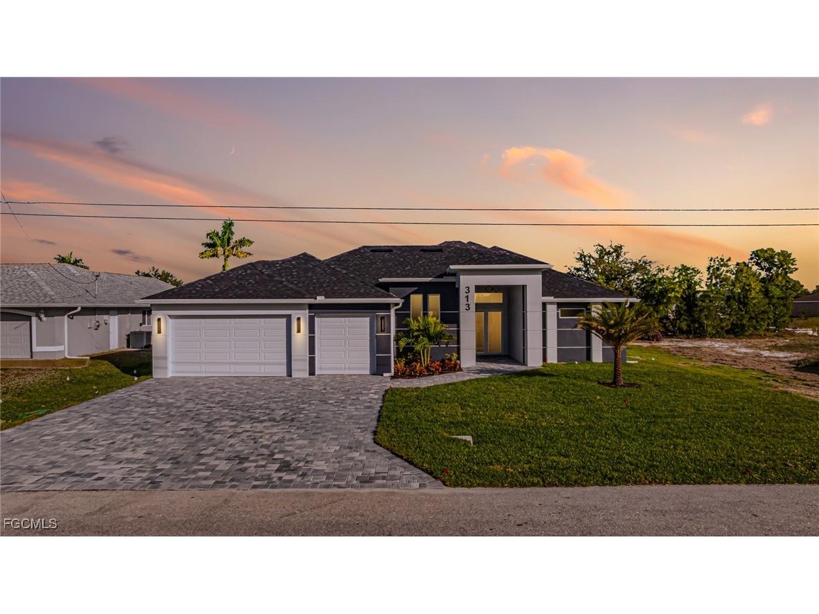 313 SE 2nd Street Cape Coral FL 33990 2025023293 image1