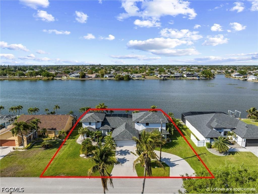 313 SE 6th Street Cape Coral FL 33990 2026014346 image1