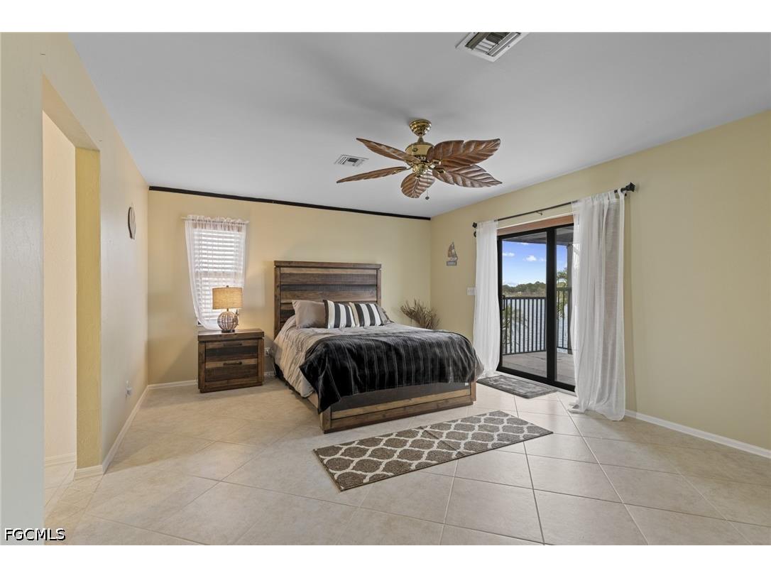 313 SE 6th Street Cape Coral FL 33990 2026014346 image23