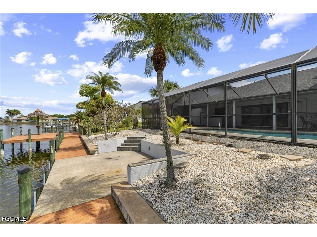 313 SE 6th Street Cape Coral FL 33990 2026014346 image34