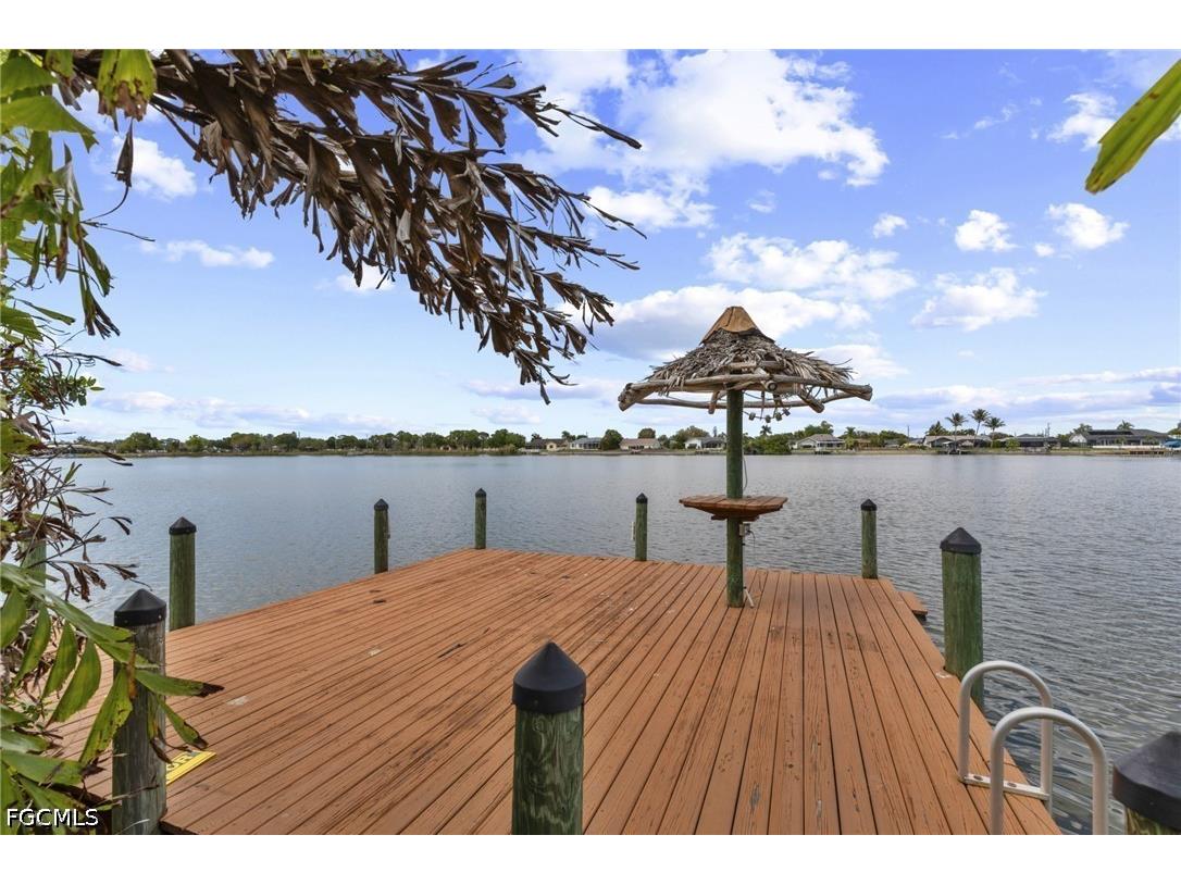 313 SE 6th Street Cape Coral FL 33990 2026014346 image36