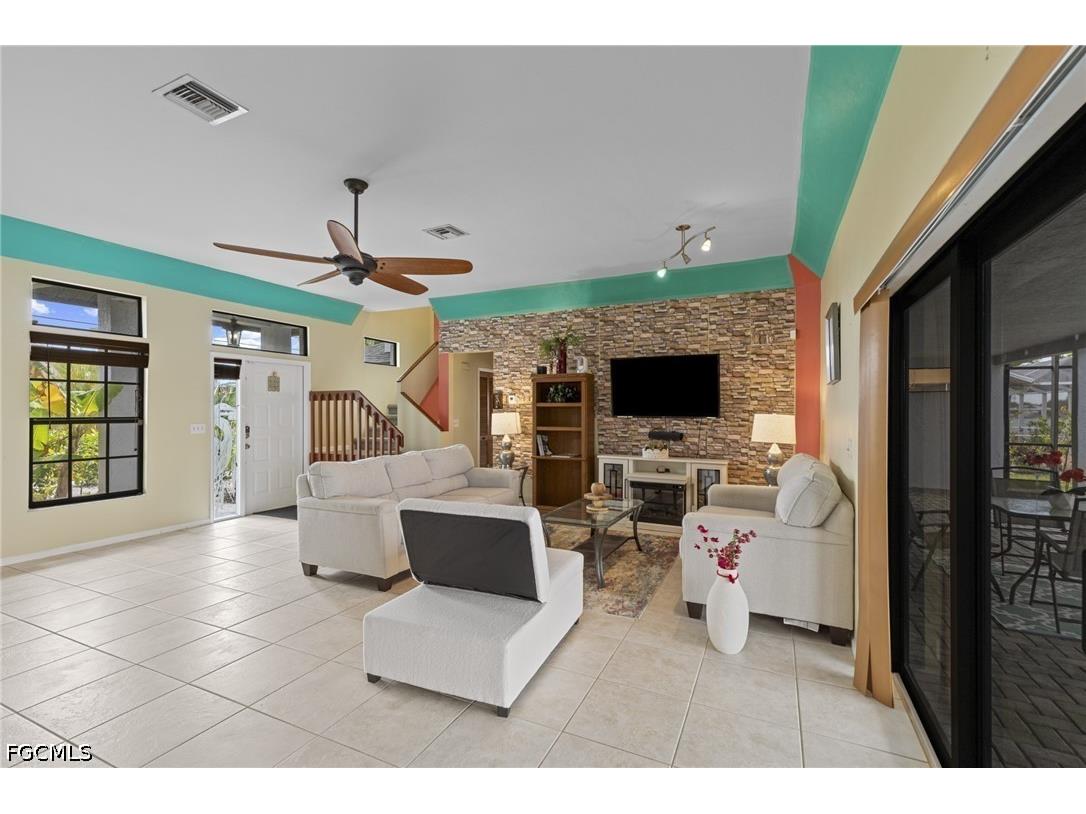 313 SE 6th Street Cape Coral FL 33990 2026014346 image7