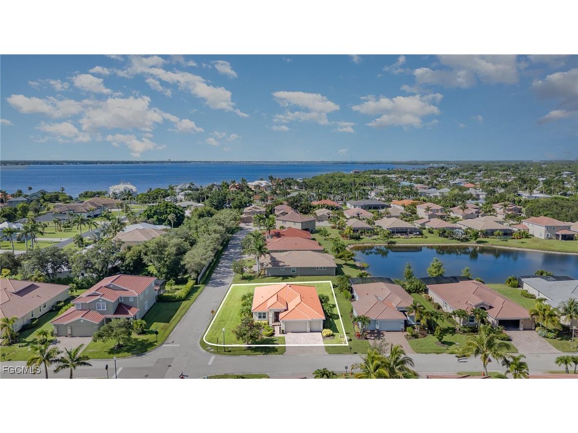 3130 Scarlet Oak Place North Fort Myers FL 33903 2025007649 image2