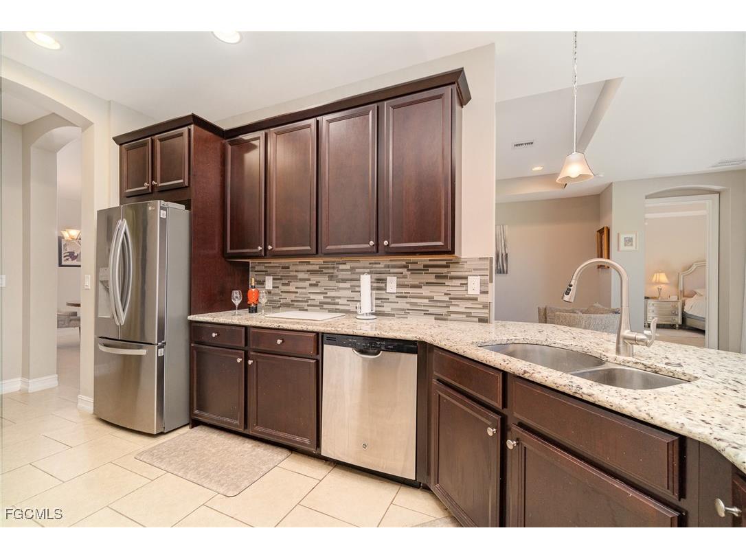 3130 Scarlet Oak Place North Fort Myers FL 33903 2025007649 image4