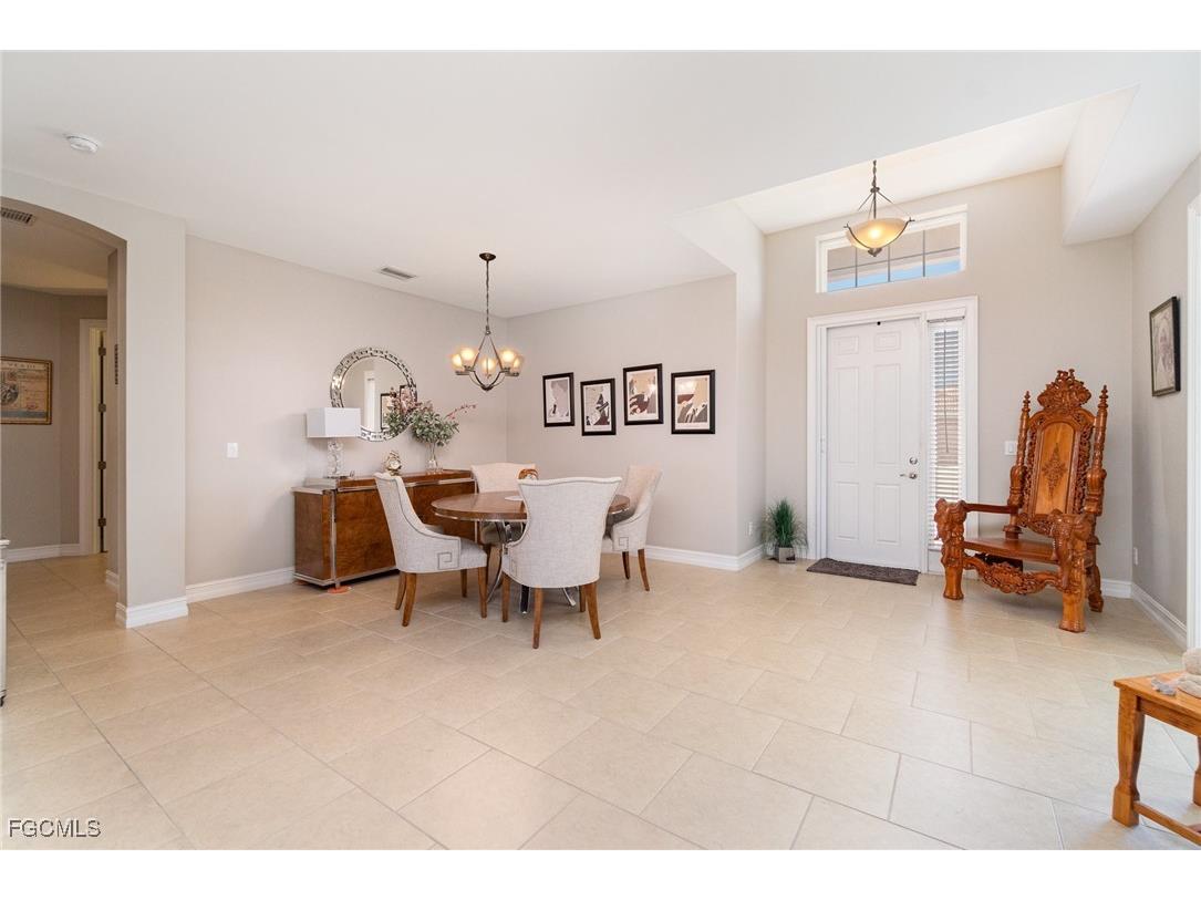 3130 Scarlet Oak Place North Fort Myers FL 33903 2025007649 image9