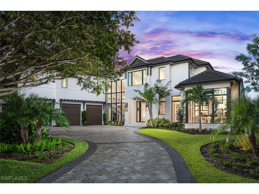 3131 Gin Lane Naples FL 34102 224076260 image2