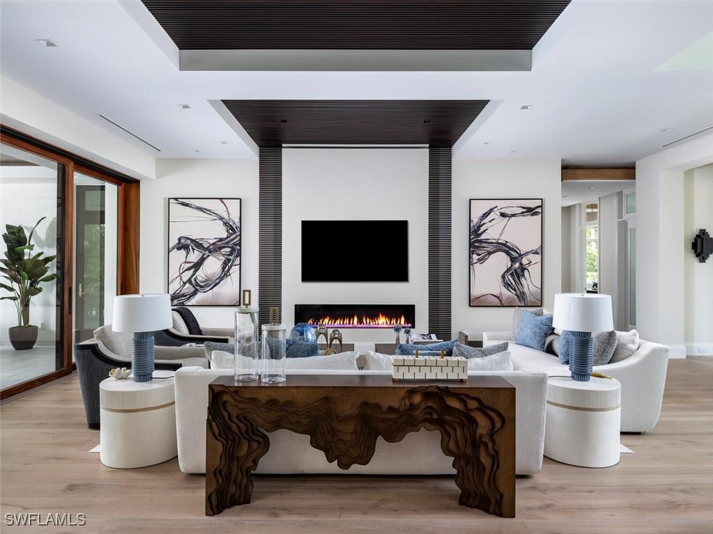 3131 Gin Lane Naples FL 34102 224076260 image4