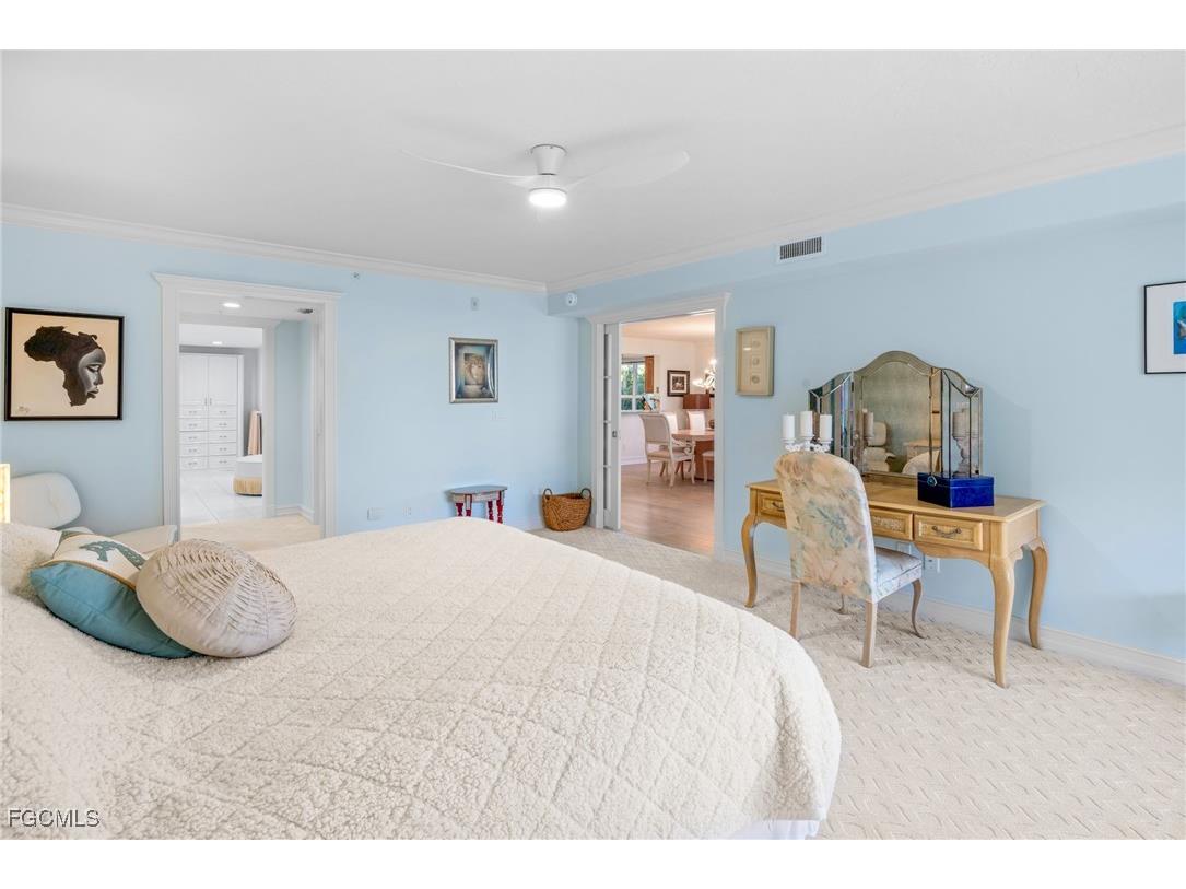 3131 W Gulf Drive #303 Sanibel FL 33957 2025020840 image19