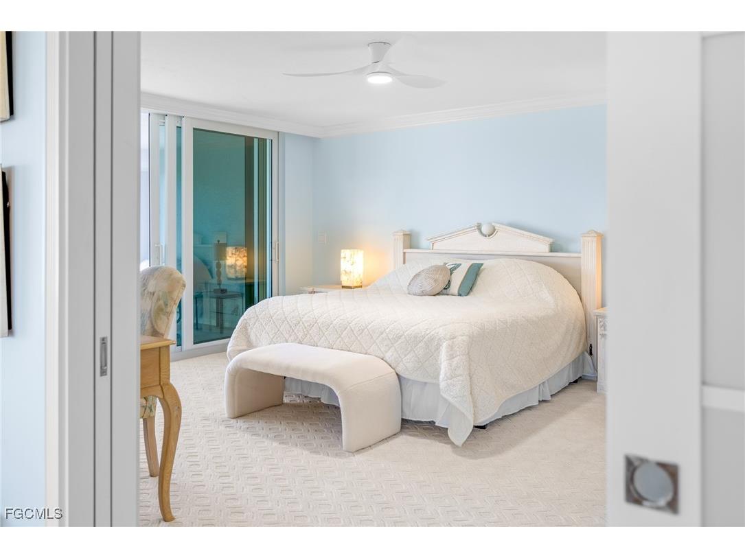 3131 W Gulf Drive #303 Sanibel FL 33957 2025020840 image20
