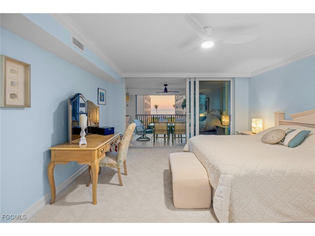 3131 W Gulf Drive #303 Sanibel FL 33957 2025020840 image21