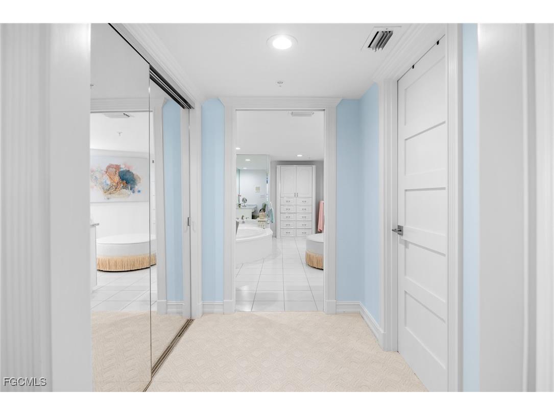 3131 W Gulf Drive #303 Sanibel FL 33957 2025020840 image27