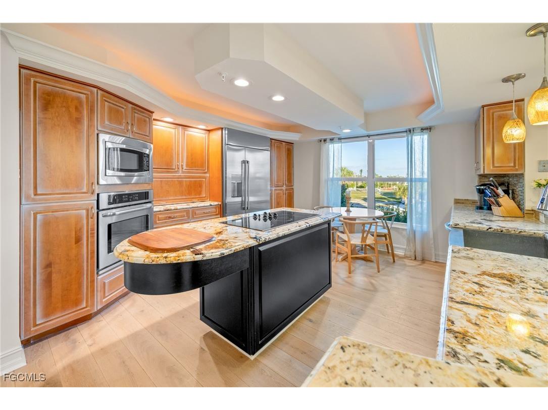 3131 W Gulf Drive #303 Sanibel FL 33957 2025020840 image5