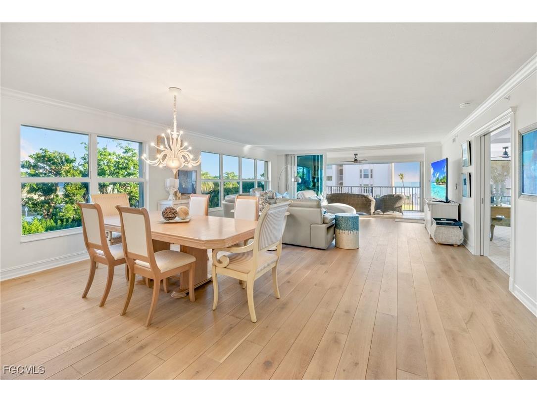 3131 W Gulf Drive #303 Sanibel FL 33957 2025020840 image9