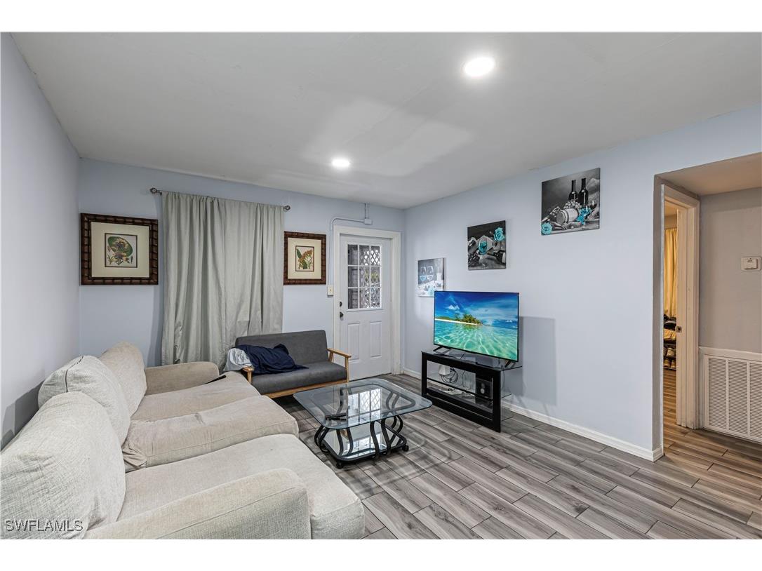 3132 Francis Avenue Naples FL 34112 225081061 image4