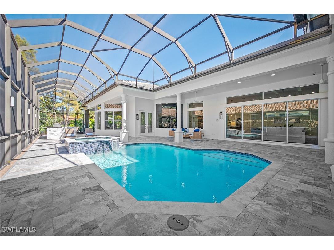 3133 Terramar Drive Naples FL 34119 225076862 image1