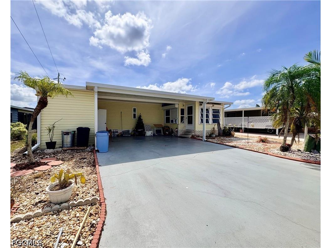 3134 Linwood Drive North Fort Myers FL 33917 2026020709 image2