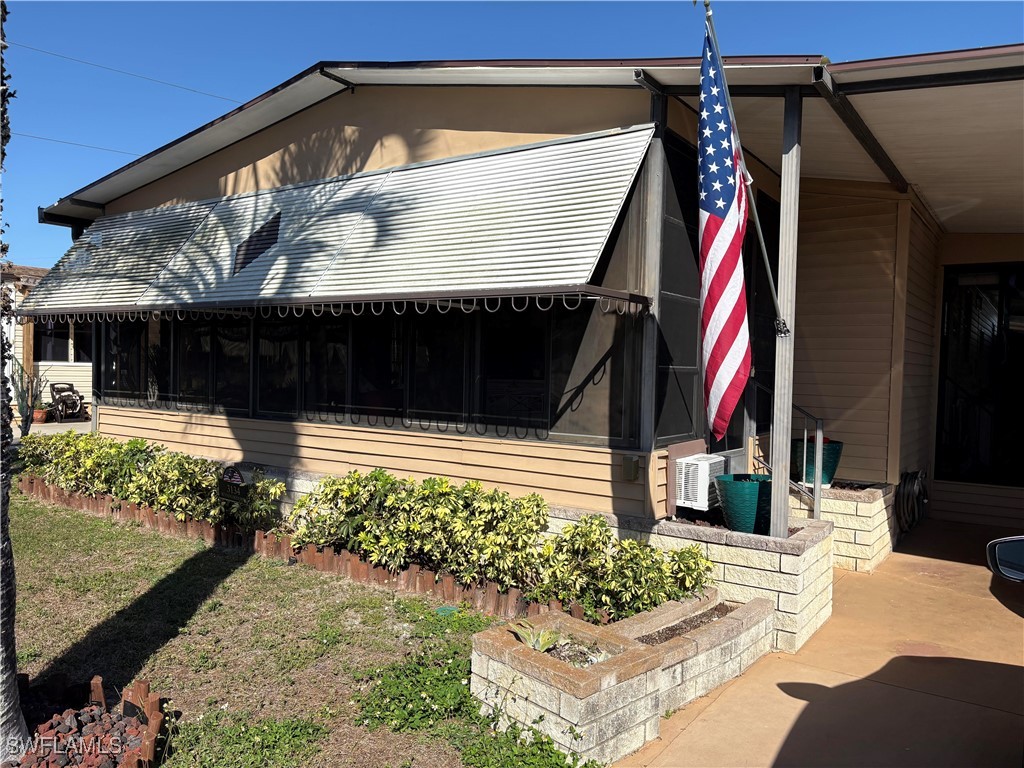 3134 Running Deer Drive North Fort Myers FL 33917 225018580 image1