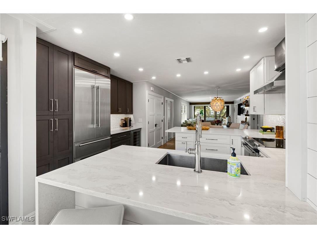 3135 Riviera Drive #B205 Naples FL 34103 225081672 image19