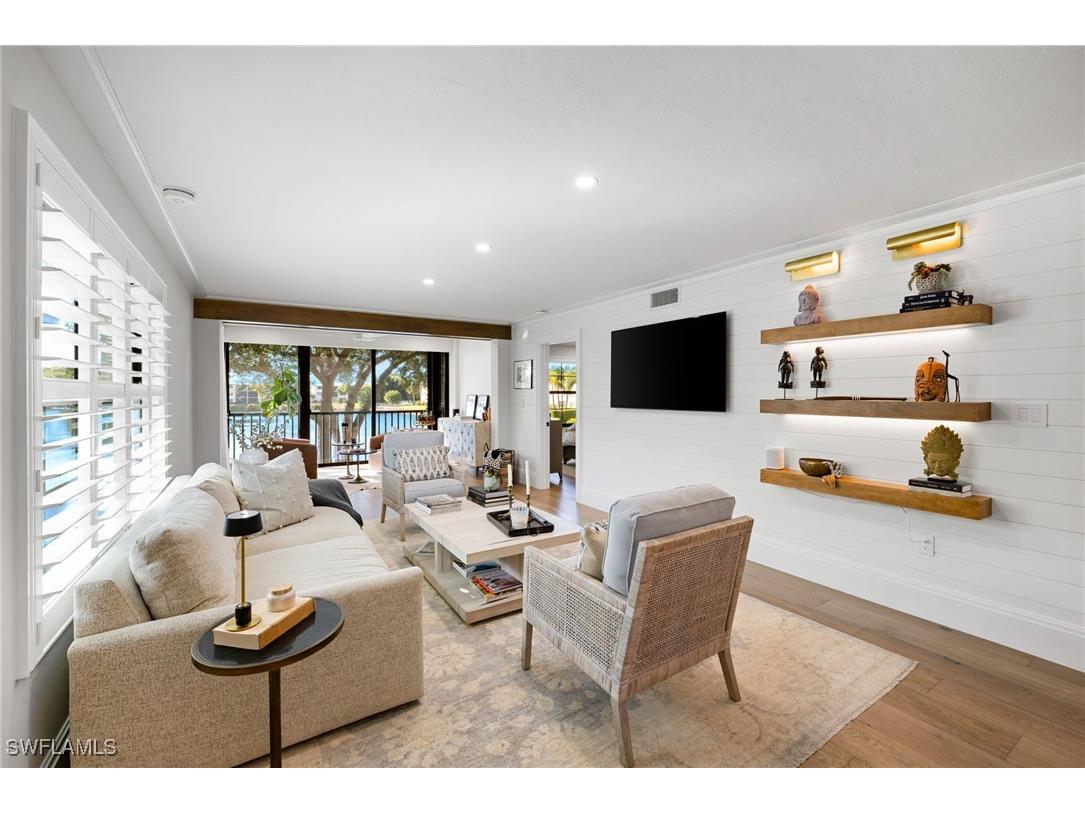 3135 Riviera Drive #B205 Naples FL 34103 225081672 image2