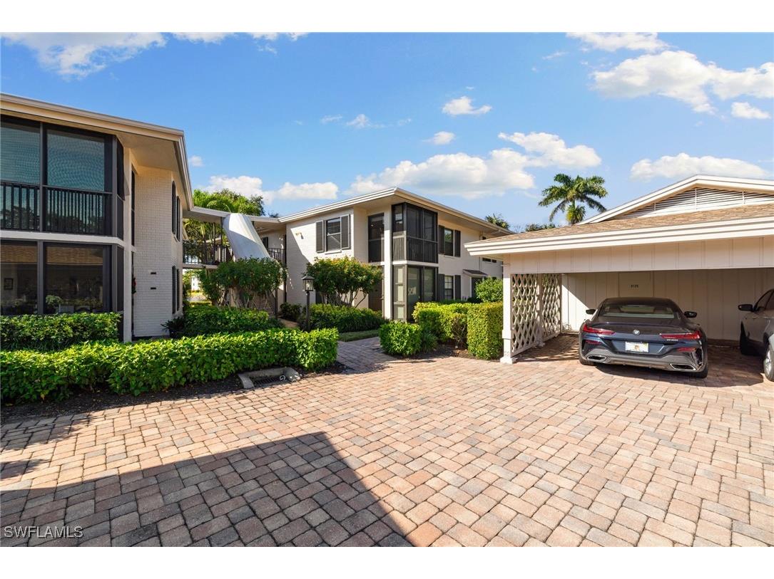3135 Riviera Drive #B205 Naples FL 34103 225081672 image24