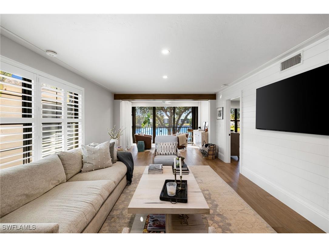 3135 Riviera Drive #B205 Naples FL 34103 225081672 image25