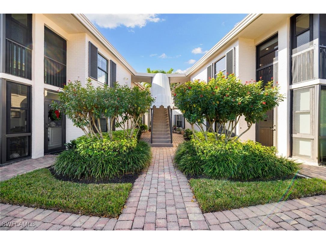 3135 Riviera Drive #B205 Naples FL 34103 225081672 image8