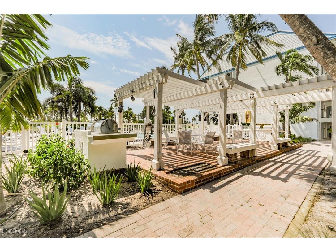 3135 Tennis Villas Captiva FL 33924 2025016460 image36