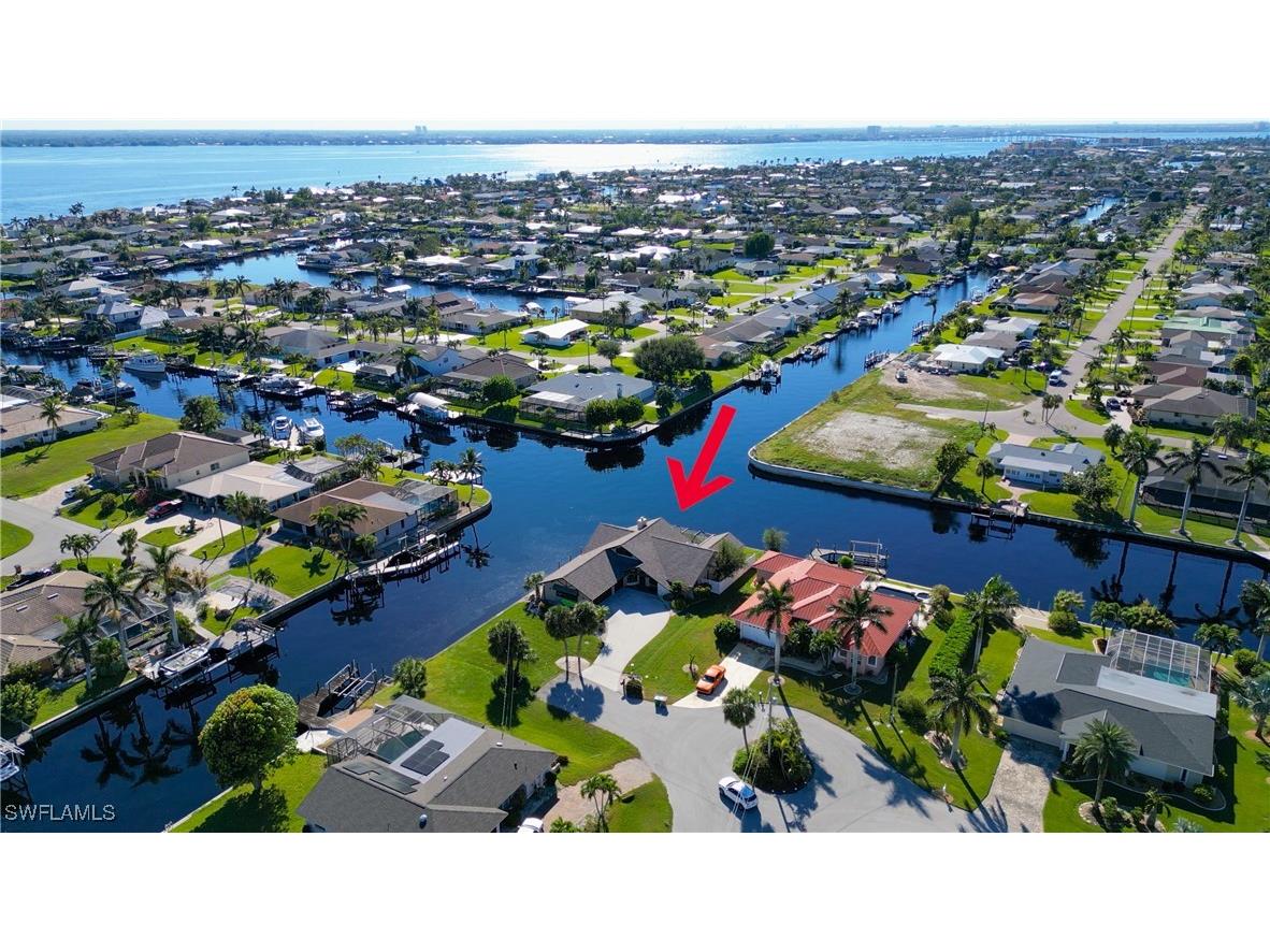 3136 SE 19th Avenue Cape Coral FL 33904 224094066 image1