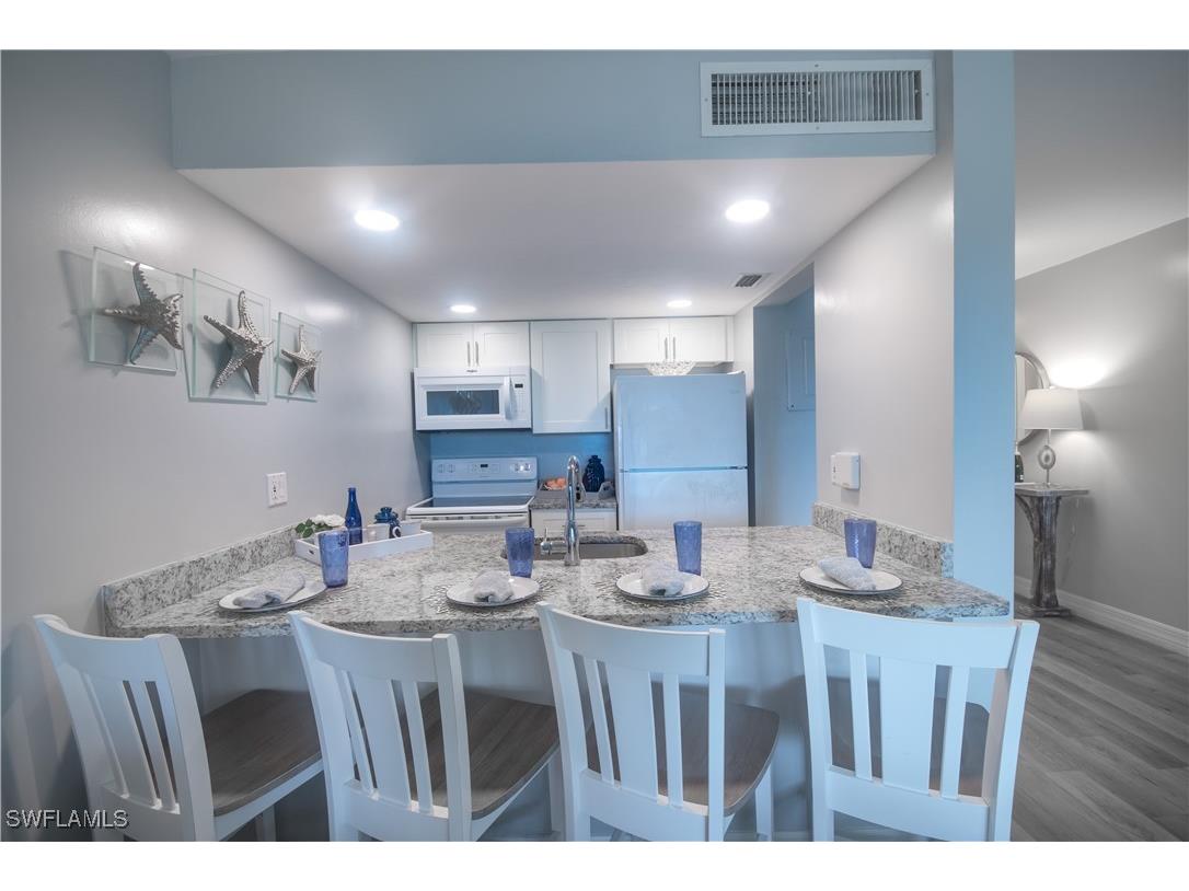 3136 Tennis Villas Captiva FL 33924 225021828 image10