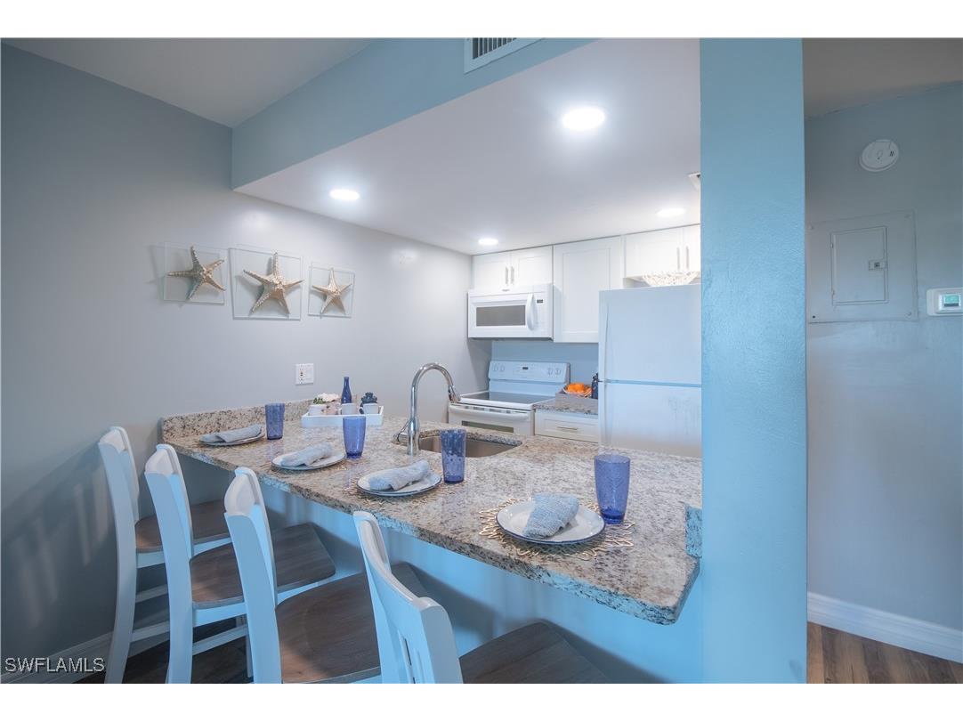 3136 Tennis Villas Captiva FL 33924 225021828 image9