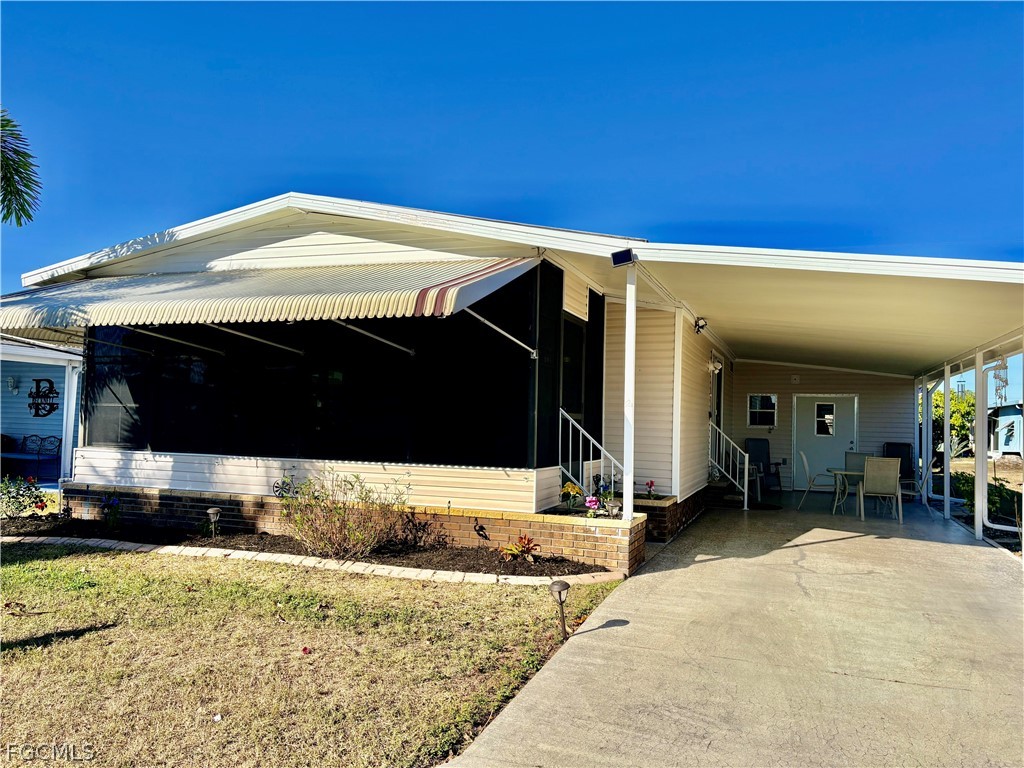 3137 Old Farm House Drive North Fort Myers FL 33917 2026009602 image1