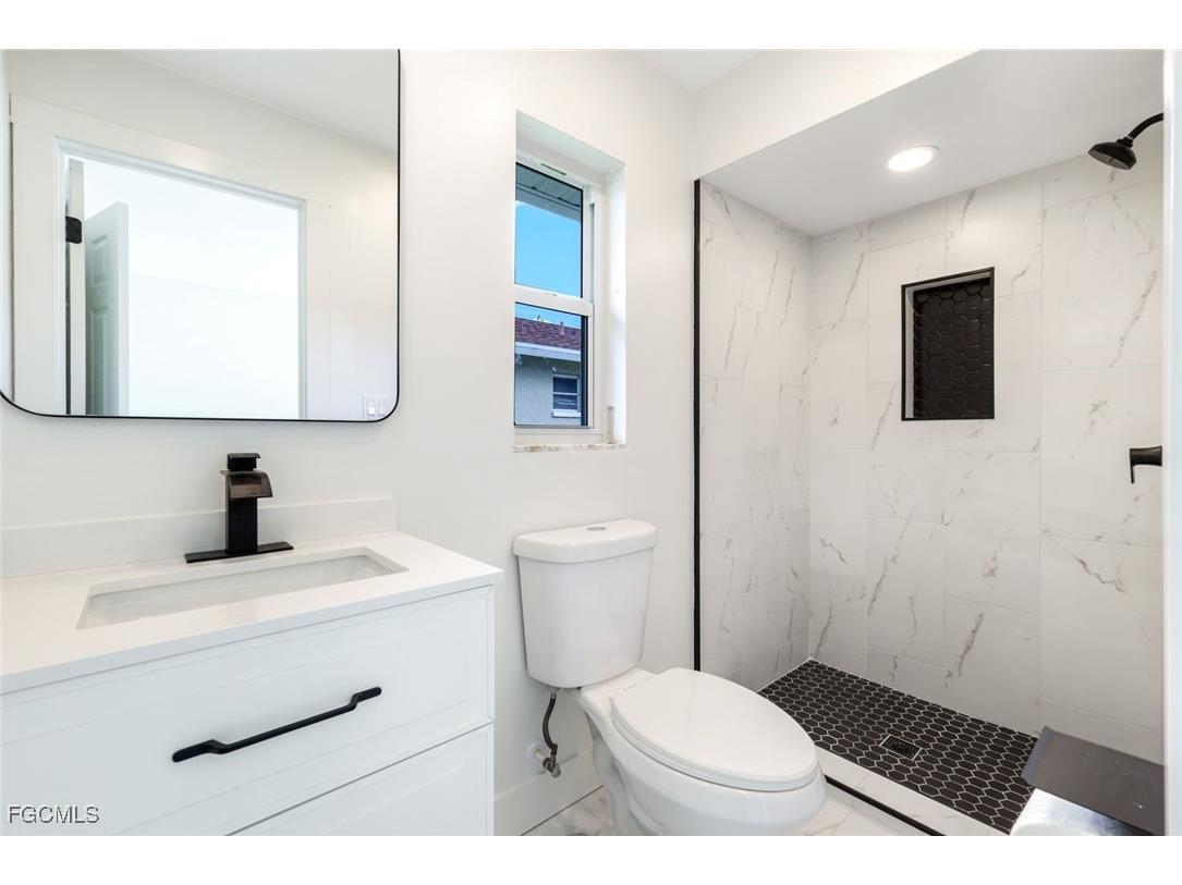 3137 SE 22nd Avenue Cape Coral FL 33904 2025019936 image17