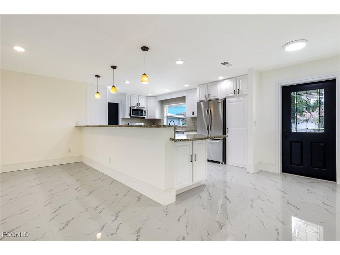 3137 SE 22nd Avenue Cape Coral FL 33904 2025019936 image5