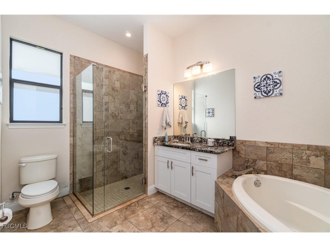 3137 SE 8th Avenue Cape Coral FL 33904 2025013756 image12