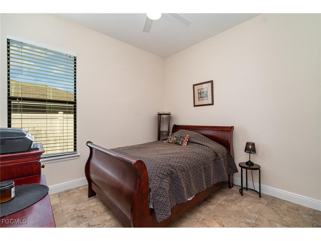 3137 SE 8th Avenue Cape Coral FL 33904 2025013756 image17