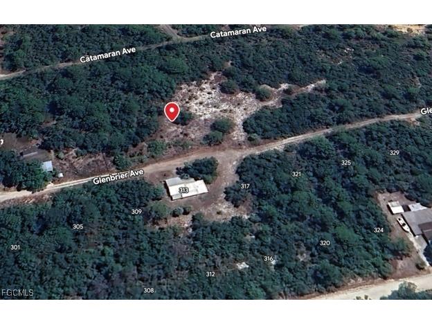 314 Glenbrier Avenue Lake Placid FL 33852 2025021700 image1